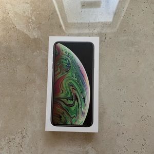 IPhone X S Max box